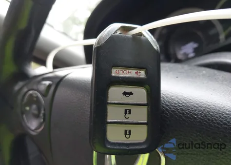 2013 Honda Accord Touring из США, поврежденный, VIN 1HGCR3F98DA004437